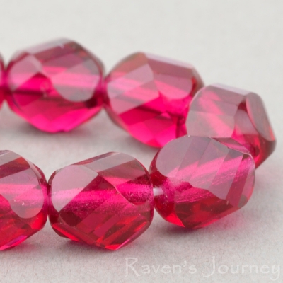 Spiral Faceted Round (8mm) Fuchsia Transparent-osx