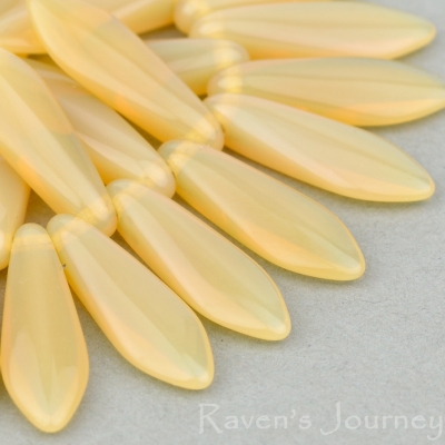 Medium Dagger (16x5mm) Caramel Opaline-osx