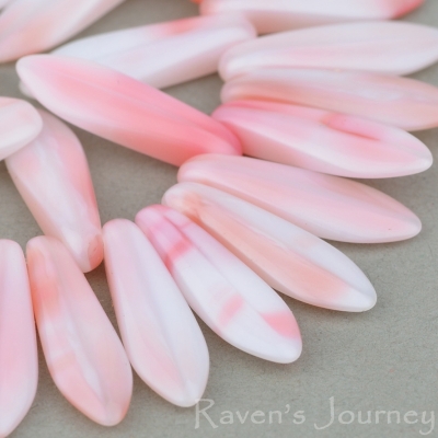 Medium Dagger (16x5mm) Pink White Mix Silk-osx