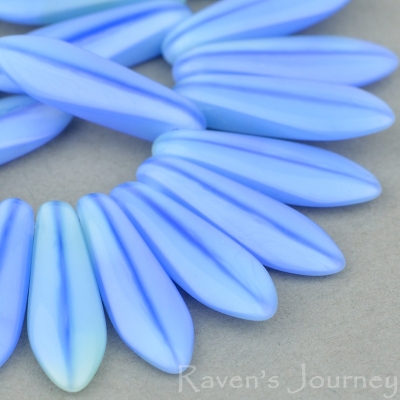 Medium Dagger (16x5mm) Blue Yellow Vaseline Mix Silk