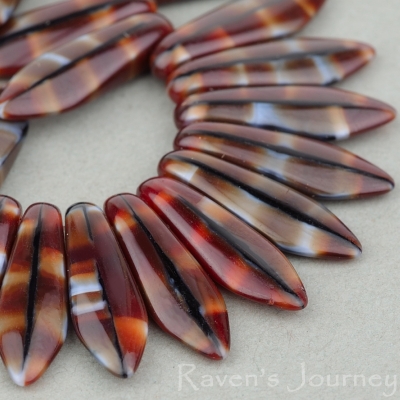Medium Dagger (16x5mm) Red Jet Grey Mix Tiger's Eye