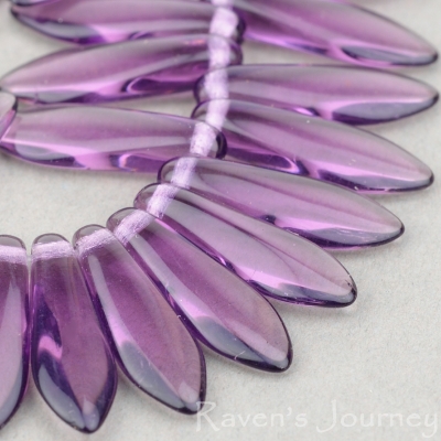 Medium Dagger (16x5mm) Purple Transparent-osx