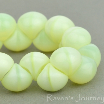 Button Bead (9mm) Yellow Uranium Silk-osx
