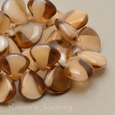 Briolette (12x11mm) Topaz White Mix Opaque Transparent