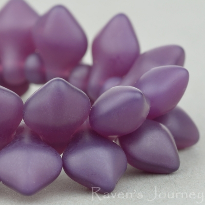 Spade (11x8mm) Purple Opaline Matte-osx
