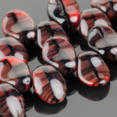 Petal (8x6mm) Red and Black Stripe