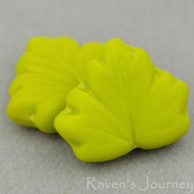 Maple Leaf (13x11mm) Gaspeite Opaque Matte-osx