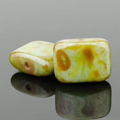 Short Hole Rectangle (12x8mm) Greenstone Opaque-osx