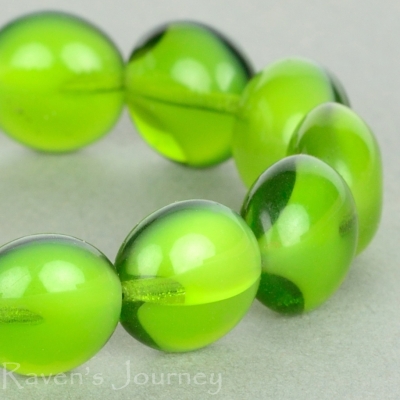 Puffy Lentil (11x7mm) Olivine White Mix Opaque Transparent
