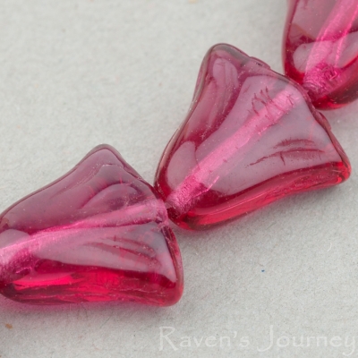 Lily (10x10mm) Fuchsia Transparent