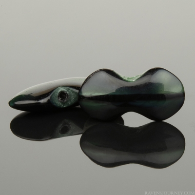 Bow Tie Petal (12x7mm) Green Silk and Jet Black Opaque Mix