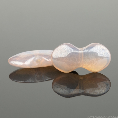 Bow Tie Petal (12x7mm) Vintage Pink Opaline with Luster Finish