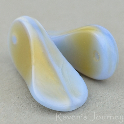 Duckbill (9x18mm) Blue Amber Mix Silk-osx