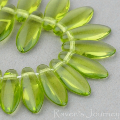 Small Dagger (12x5mm) Olivine Transparent
