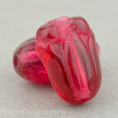 Tulip (10x7mm) Fuchsia Transparent
