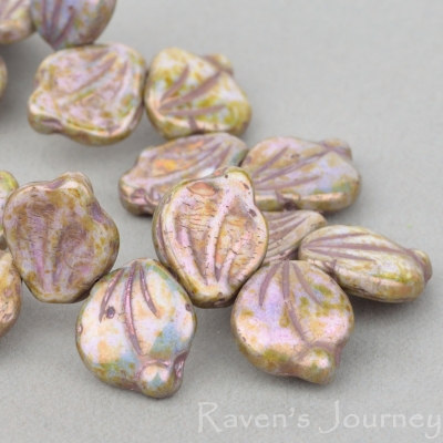 Wide Leaf (15x12mm) Green Purplestone Finish Opaque
