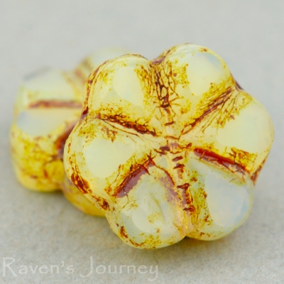 Small Flower (10mm) Yellow Silk (Vaseline) with Picasso