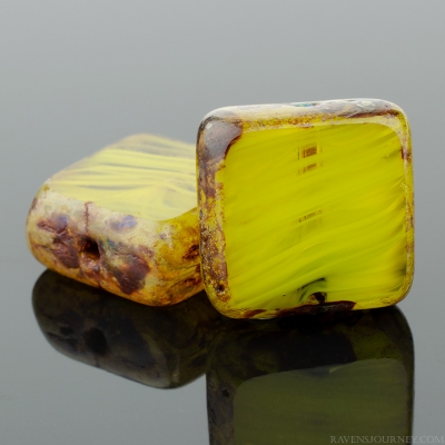 Square (11mm) Gaspeite Crystal Mix Opaque Transparent with Picasso