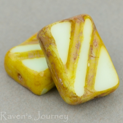Rectangle with Stripe (13x9mm) Yellow Uranium Opaque with Picasso-osx
