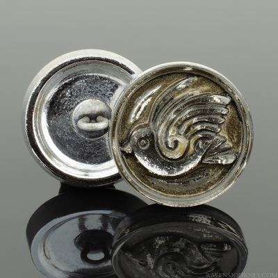 (18mm) Round Bird Design Antiqued Champagne Gold