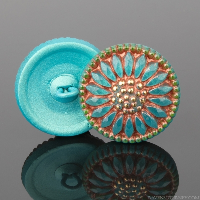(18mm) Round Sunflower Aqua Blue Gaspeite Green Rim with Copper Wash and Platinum Paint