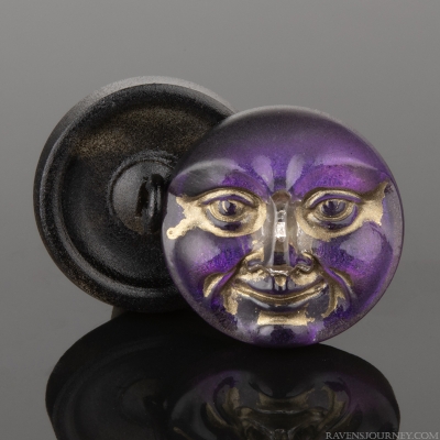(17mm) Moon Face Purple Antiqued