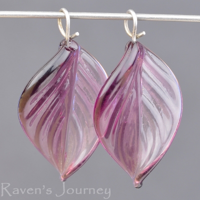 Lampwork Leaf (18mm) Amethyst Purple Two-Tone