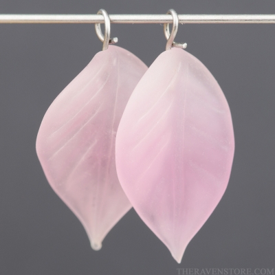Lampwork Leaf (18mm) Vintage Pink Matte