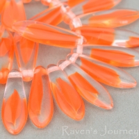 Medium Dagger (16x5mm) Orange Crystal Mix Opaque Transparent